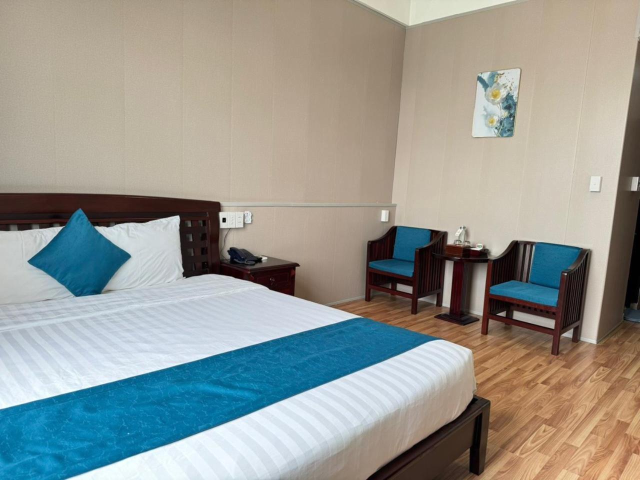 Khach San Hung Vuong Quang Ngai Hotel Luaran gambar